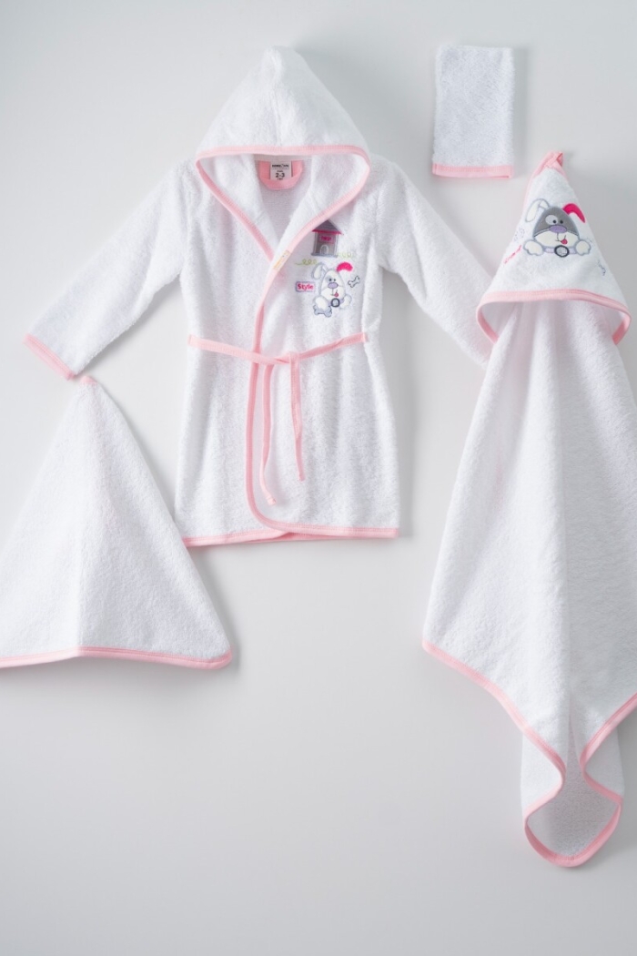 4-Piece Baby Bathrobe Set with Box 0-36M - Producer: Ramel Kids - Wholesale Kids & Baby Clothes From Turkey - TheBS Kids
