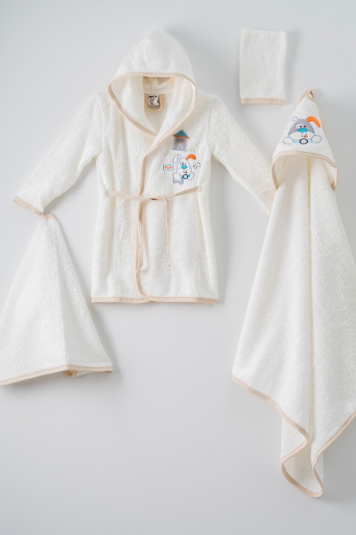 4-Piece Baby Bathrobe Set with Box 0-36M - Producer: Ramel Kids - Wholesale Kids & Baby Clothes From Turkey - TheBS Kids