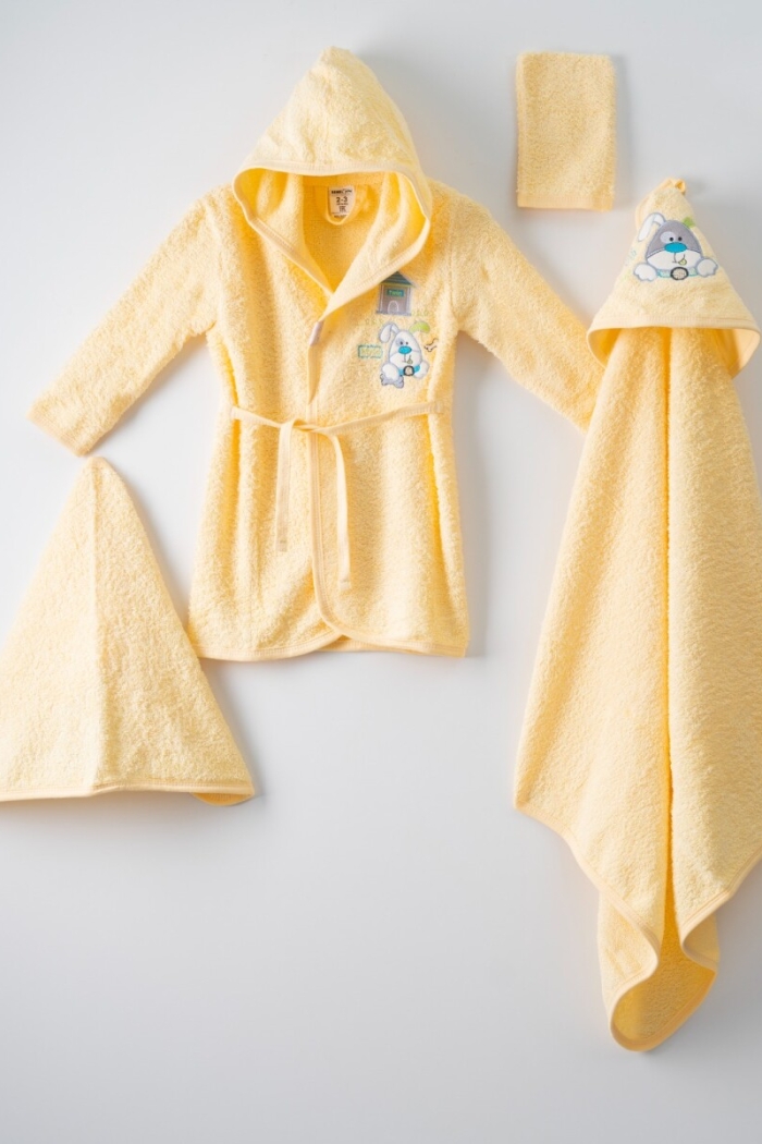 4-Piece Baby Bathrobe Set with Box 0-36M - Producer: Ramel Kids - Wholesale Kids & Baby Clothes From Turkey - TheBS Kids