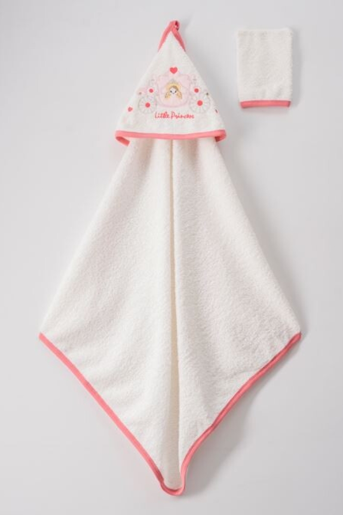 Wholesale 2-Piece Baby Girl Set with Scrub Mitt and Towel 72x80 - Producer: Ramel Kids - Wholesale Kids & Baby Clothes From Turkey - TheBS Kids
