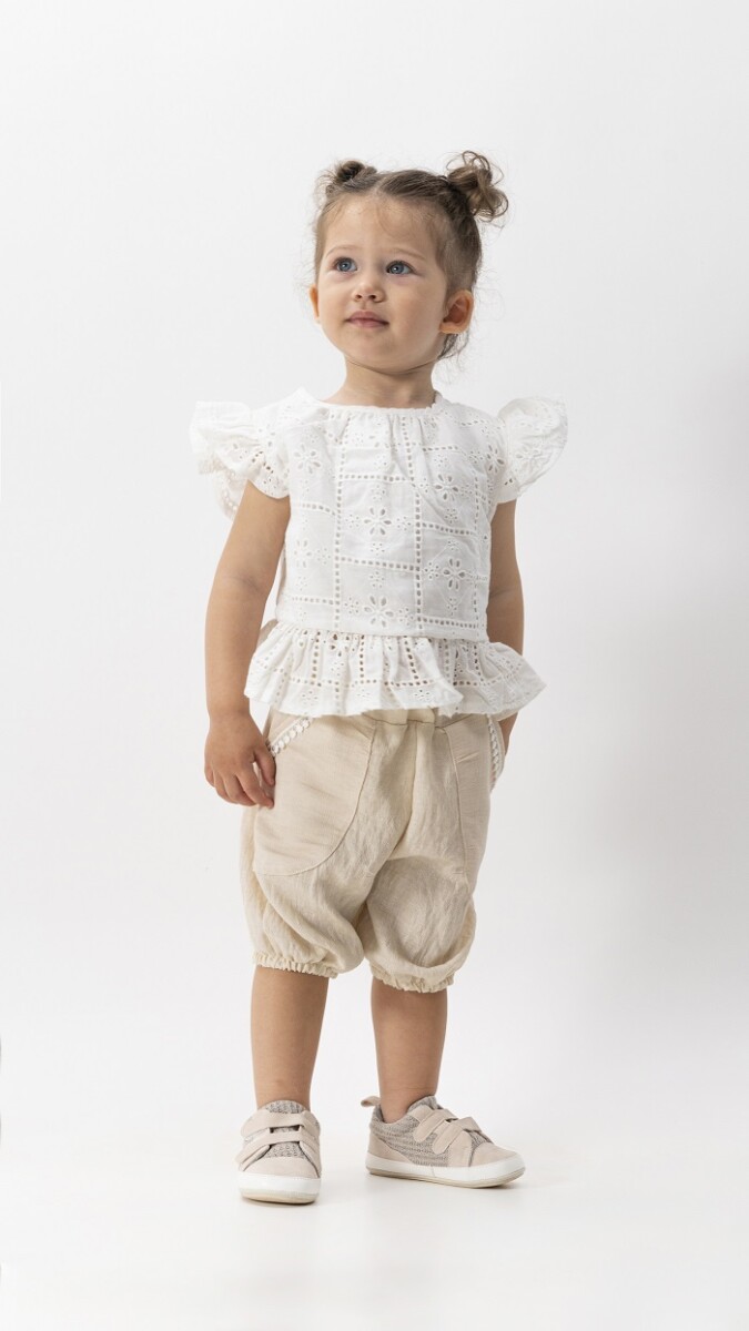 Wholesale 2-Piece Girls Blouse Set With Shorts 2-5Y - Producer: Wecan - Wholesale Kids & Baby Clothes From Turkey - TheBS Kids