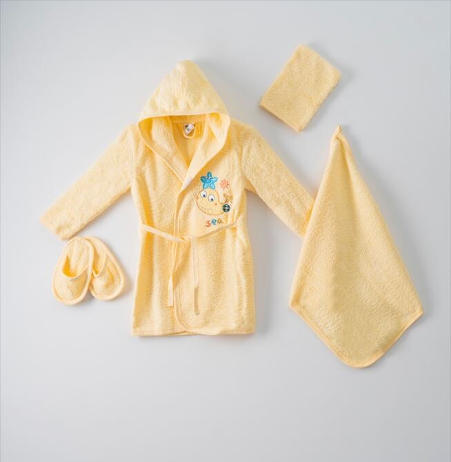 Wholesale 4-Piece Baby Bathrobe Set with Box 1-3Y - Producer: Ramel Kids - Wholesale Kids & Baby Clothes From Turkey - TheBS Kids