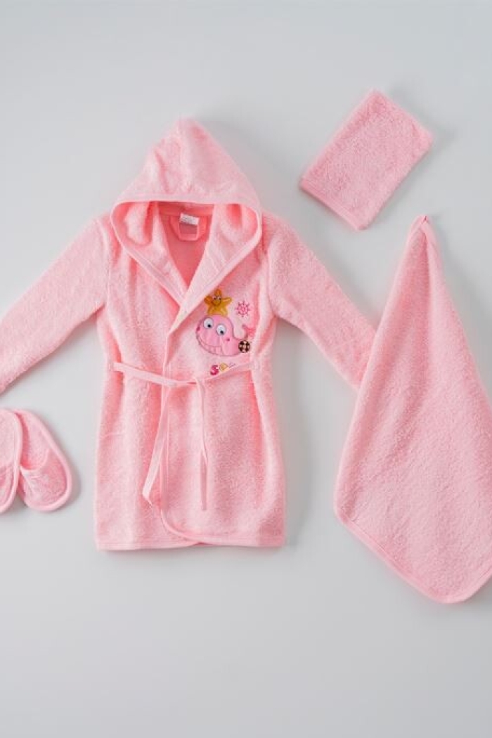 Wholesale 4-Piece Baby Bathrobe Set with Box 1-3Y - Producer: Ramel Kids - Wholesale Kids & Baby Clothes From Turkey - TheBS Kids