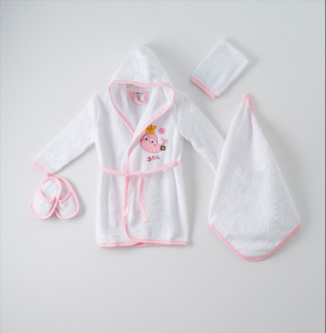 Wholesale 4-Piece Baby Bathrobe Set with Box 1-3Y - Producer: Ramel Kids - Wholesale Kids & Baby Clothes From Turkey - TheBS Kids