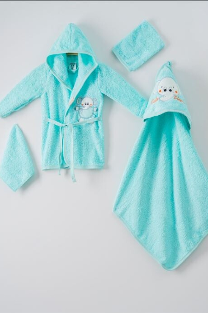 Wholesale 4-Piece Baby Bathrobe Set wth Box 0-1Y - Producer: Ramel Kids - Wholesale Kids & Baby Clothes From Turkey - TheBS Kids