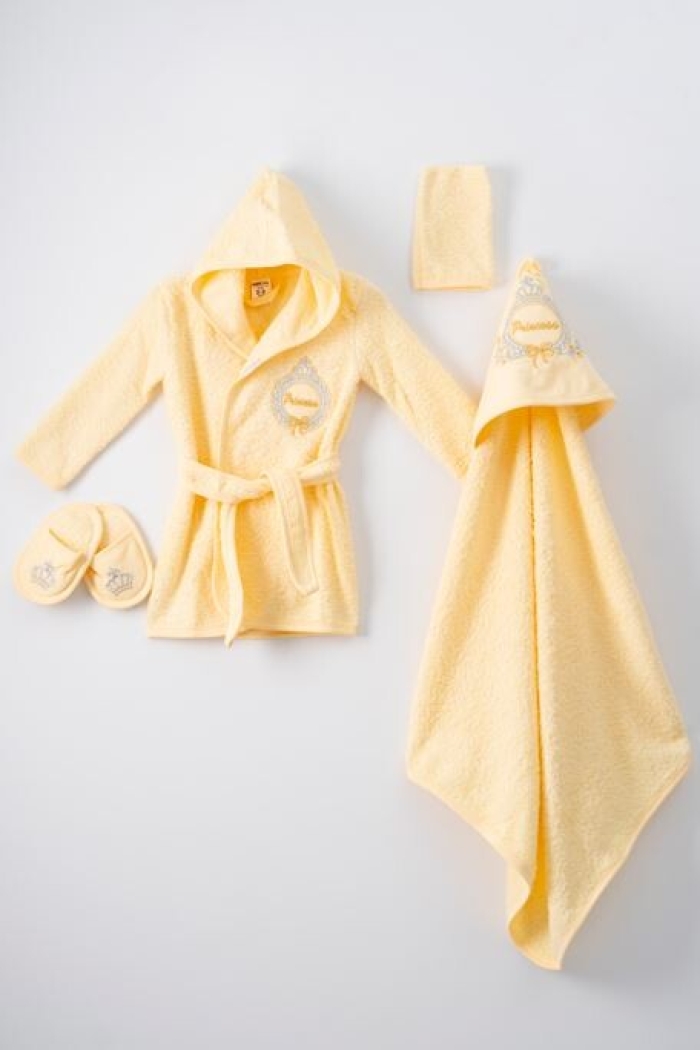 Wholesale 4-Piece Baby Girls Bathrobe Set 0-36M - Producer: Ramel Kids - Wholesale Kids & Baby Clothes From Turkey - TheBS Kids