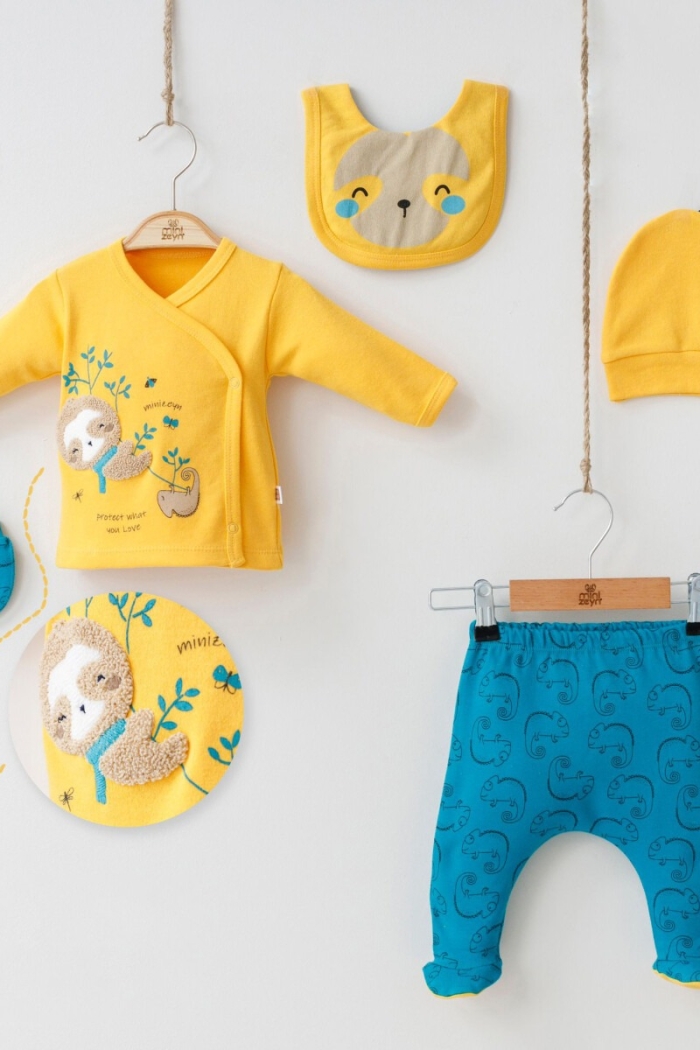 Wholesale 5-Piece Newborn Baby Boys Body Pants Bib Glove and Hat 0-3M - Producer: Minizeyn - Wholesale Kids & Baby Clothes From Turkey - TheBS Kids