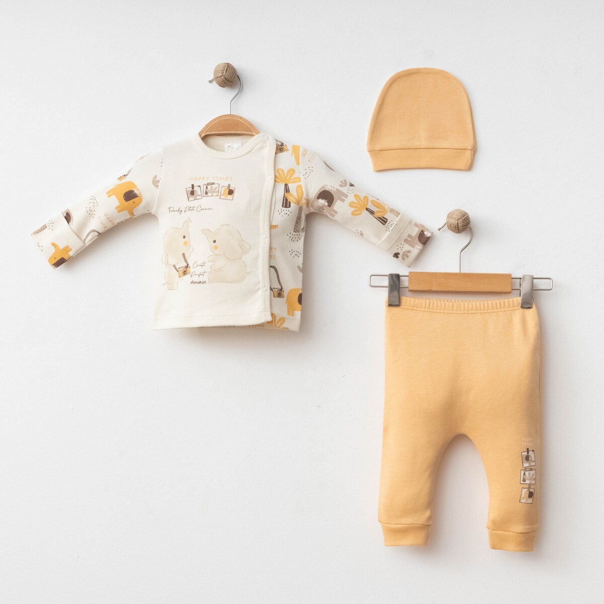 Wholesale Baby Boy 3-piece Newborn Set 0-3M - Producer: Gümüş Baby - Wholesale Kids & Baby Clothes From Turkey - TheBS Kids