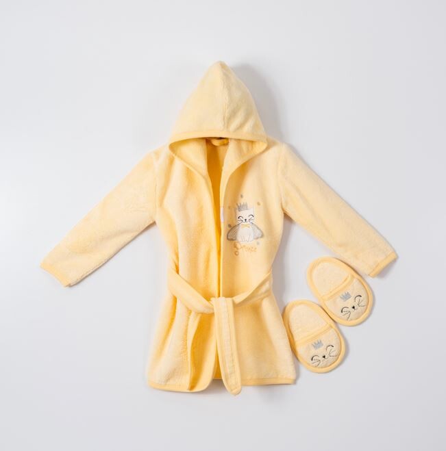 Wholesale Baby Boys 2-Piece Bathrobe Set with Slipper 1-4Y - Producer: Ramel Kids - Wholesale Kids & Baby Clothes From Turkey - TheBS Kids