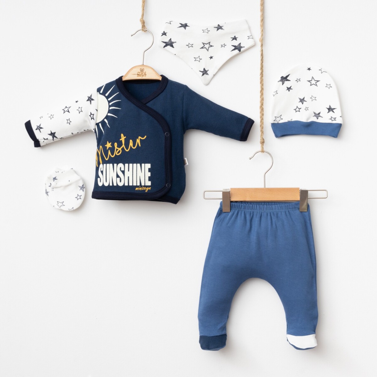Wholesale Baby Boys Newborn 5-Piece Body Pants Bib Headband and Gloves Set 0-3M - Producer: Minizeyn - Wholesale Kids & Baby Clothes From Turkey - TheBS Kids