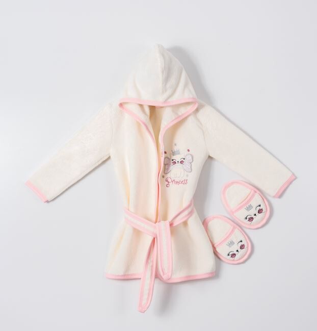 Wholesale Baby Girls 2-Piece Kids Bathrobe Set with Slipper 1-4Y - Producer: Ramel Kids - Wholesale Kids & Baby Clothes From Turkey - TheBS Kids