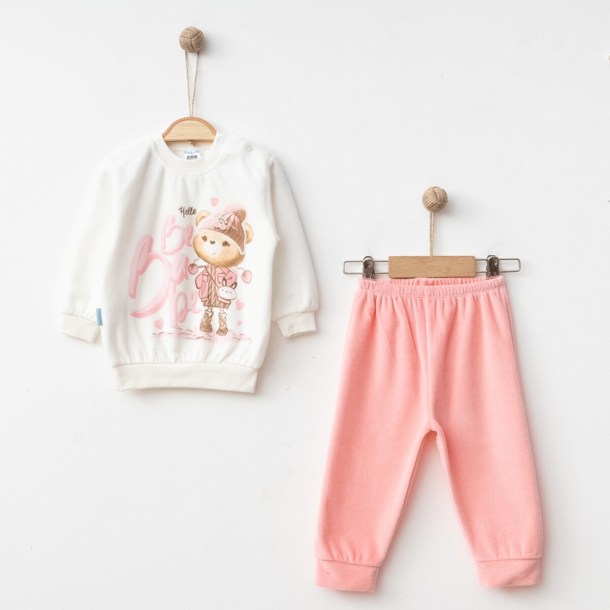 Wholesale Baby Girls 2-Piece Velvet Tracksuit Set 9-18M - Producer: Hoppidik - Wholesale Kids & Baby Clothes From Turkey - TheBS Kids