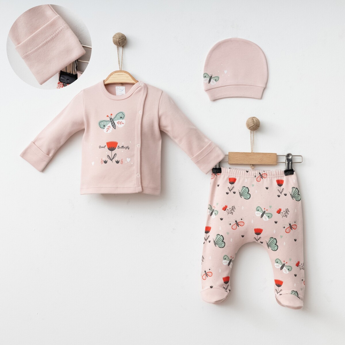Wholesale Baby Girls 3-Pieces Newborn Set 0-3M - Producer: Gümüş Baby - Wholesale Kids & Baby Clothes From Turkey - TheBS Kids