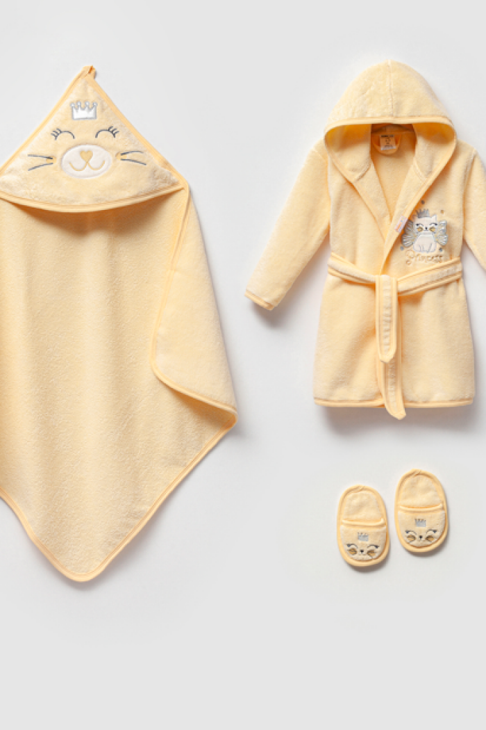 Wholesale Baby Girls 4-Pieces Bathroom Set 0-36M - Producer: Ramel Kids - Wholesale Kids & Baby Clothes From Turkey - TheBS Kids