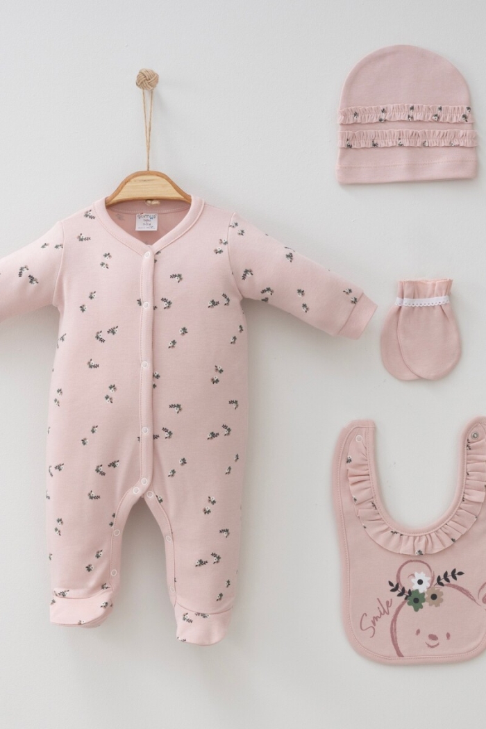 Wholesale Baby Girls 4-Pieces Newborn Set 0-3M - Producer: Gümüş Baby - Wholesale Kids & Baby Clothes From Turkey - TheBS Kids