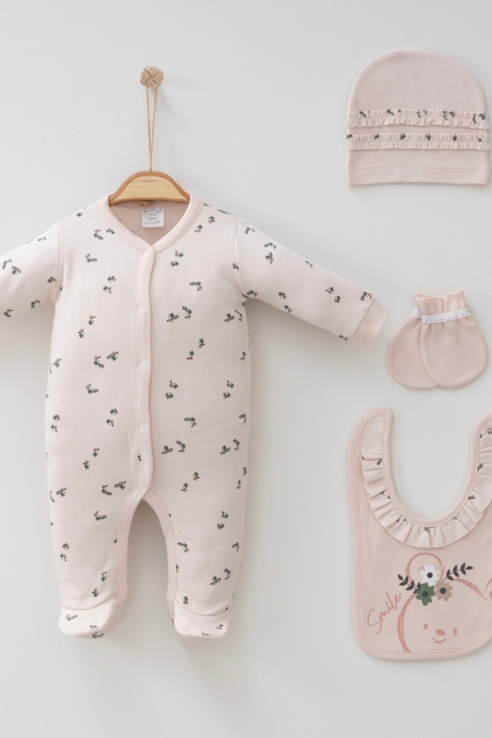 Wholesale Baby Girls 4-Pieces Newborn Set 0-3M - Producer: Gümüş Baby - Wholesale Kids & Baby Clothes From Turkey - TheBS Kids