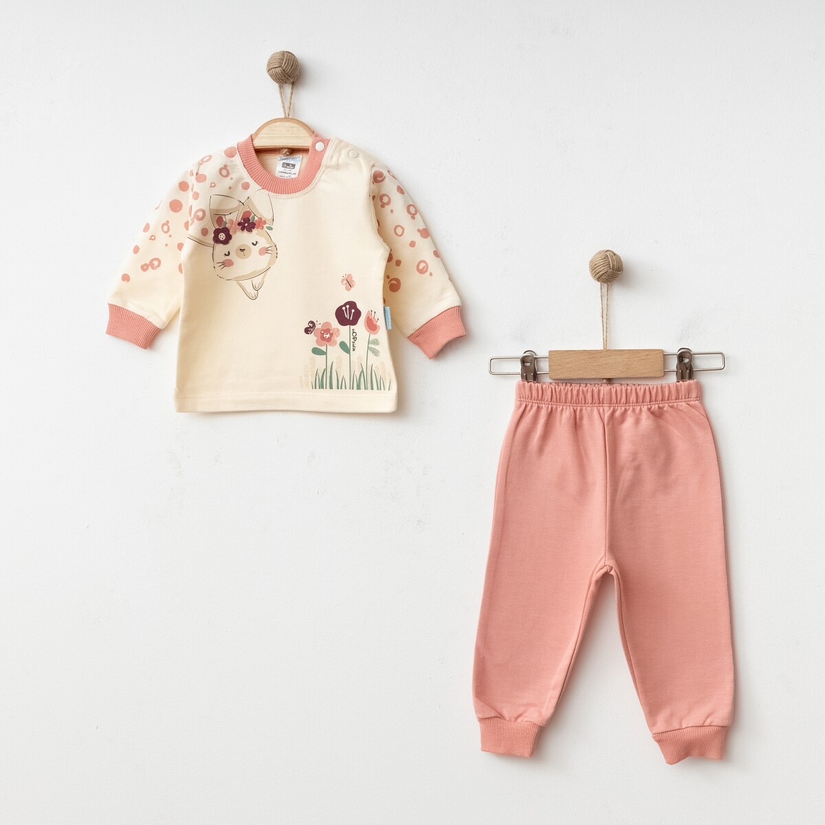 Wholesale Baby Girls Tracksuit Set 3-9M - Producer: Hoppidik - Wholesale Kids & Baby Clothes From Turkey - TheBS Kids