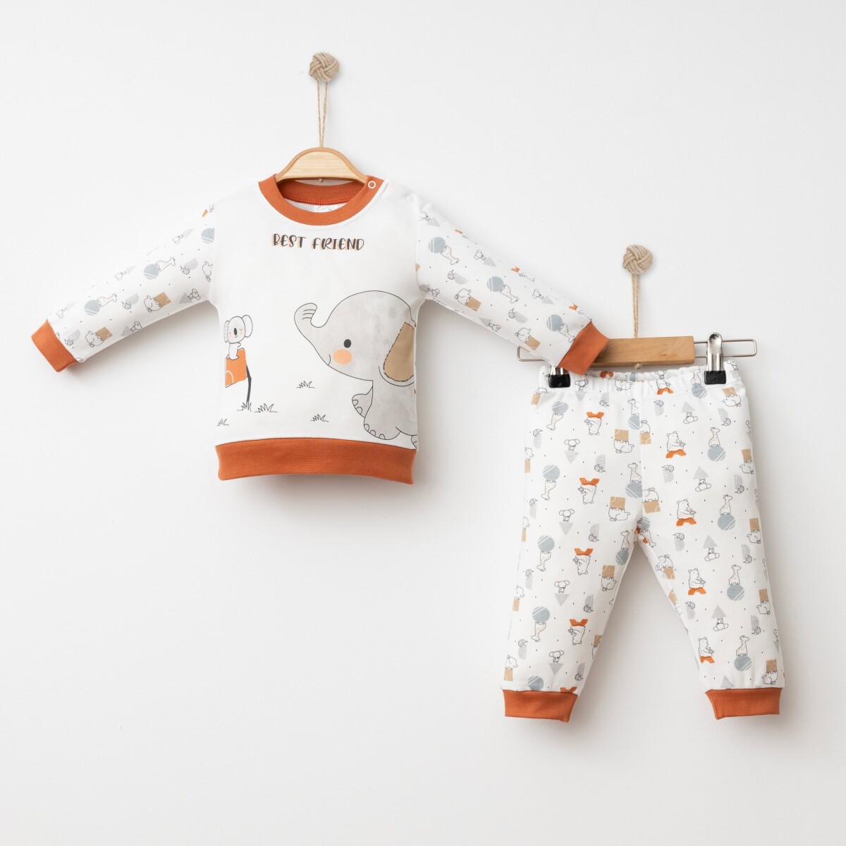 Wholesale Baby Unisex 2-Pieces Body and Pants 6-18M - Producer: Gümüş Baby - Wholesale Kids & Baby Clothes From Turkey - TheBS Kids