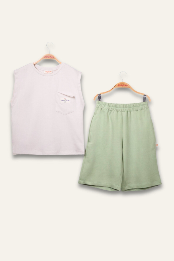 Wholesale Boys 2-Piece Set with T-shirt and Shorts 1-14Y - Producer: Zeyland - Wholesale Kids & Baby Clothes From Turkey - TheBS Kids