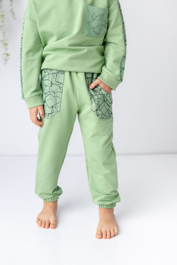 Wholesale Boys Sweatpants 3-14Y - Producer: Zeyland - Wholesale Kids & Baby Clothes From Turkey - TheBS Kids