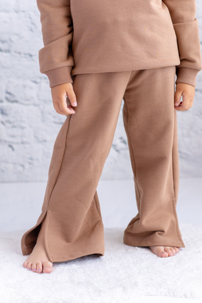Wholesale Girl's Sweatpants with Slit Detail 1-12Y - Producer: Zeyland - Wholesale Kids & Baby Clothes From Turkey - TheBS Kids