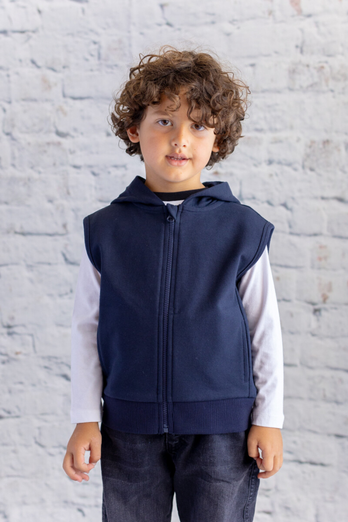 Wholesale Unisex Kids Basic Hooded Vest 1-12Y - Producer: Zeyland - Wholesale Kids & Baby Clothes From Turkey - TheBS Kids