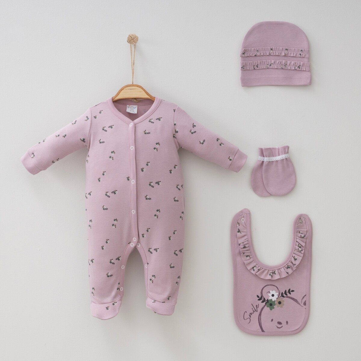 Newborn - Toptan Bebek 4'lü Yenidoğan Takımı 0-3M 2043-0086 - Brand: Gümüş Baby - Kids & Bby Clothes From TheBS Kids Turkey