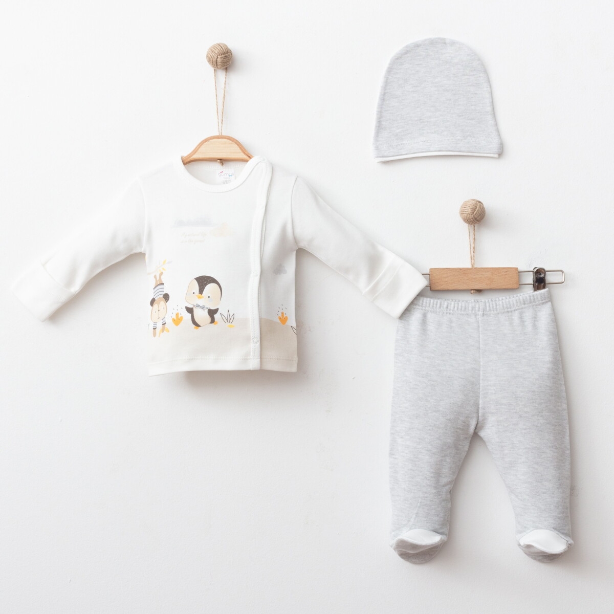Newborn - Toptan Erkek Bebek 3'lü Yenidoğan Takım 0-3M 2043-0041 - Brand: Gümüş Baby - Kids & Bby Clothes From TheBS Kids Turkey