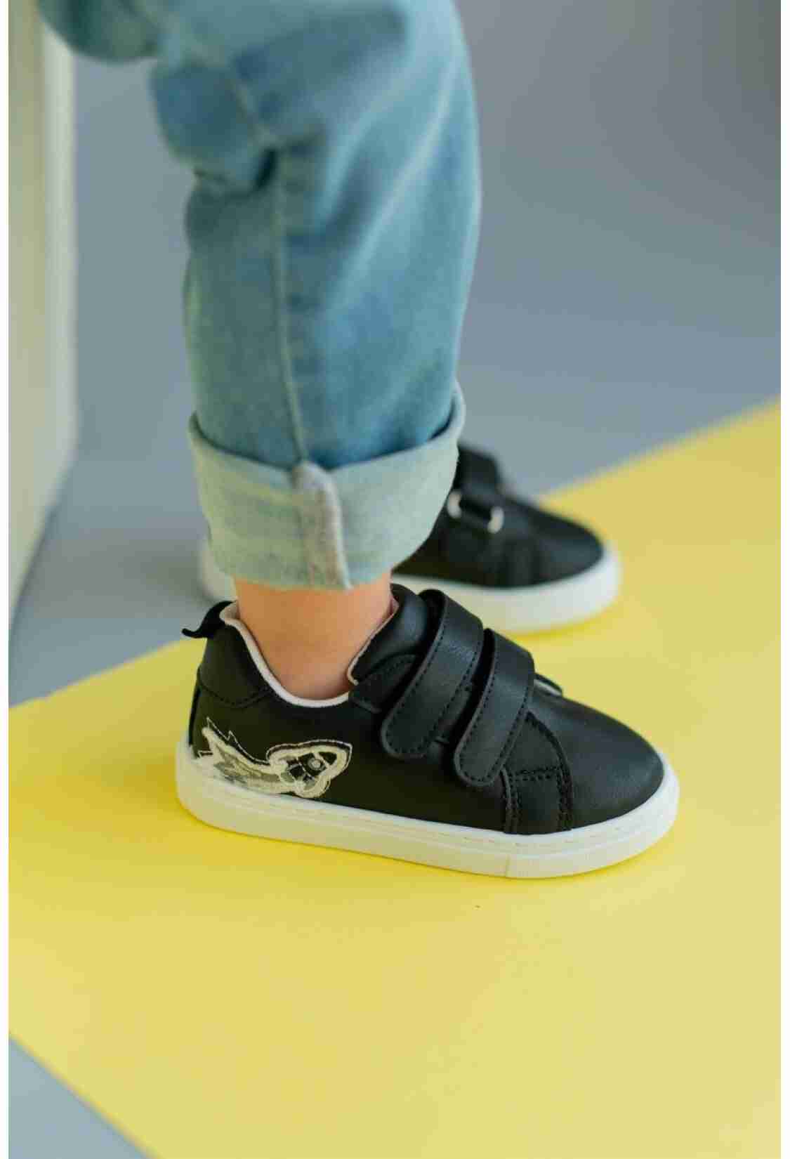 Baby Shoes - Toptan Erkek Bebek Nakışlı Spor Ayakkabı 21-27 EU 2058-S-1002 - Brand: Firststep - Kids & Bby Clothes From TheBS Kids Turkey