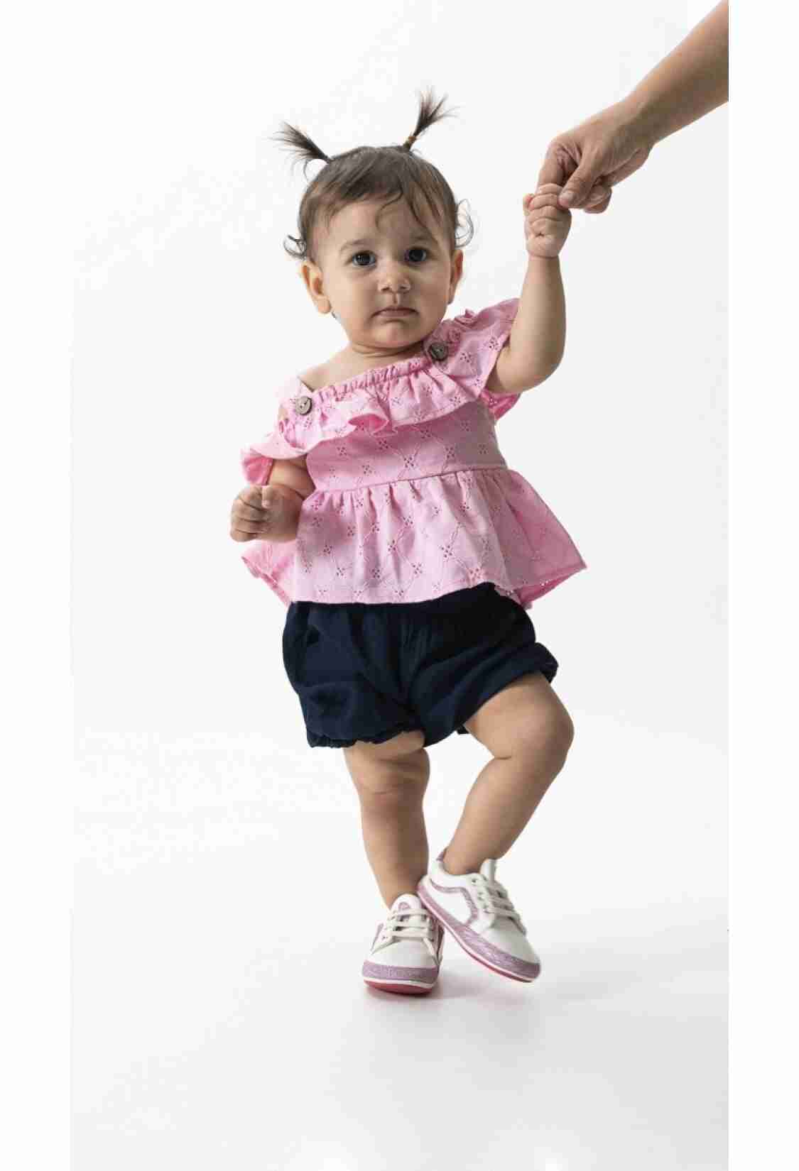 Baby Sets - Toptan Kız Bebek 2'Li Bluz ve Şortlu Takım 6-18M 1022-23136 - Brand: Wecan - Kids & Bby Clothes From TheBS Kids Turkey