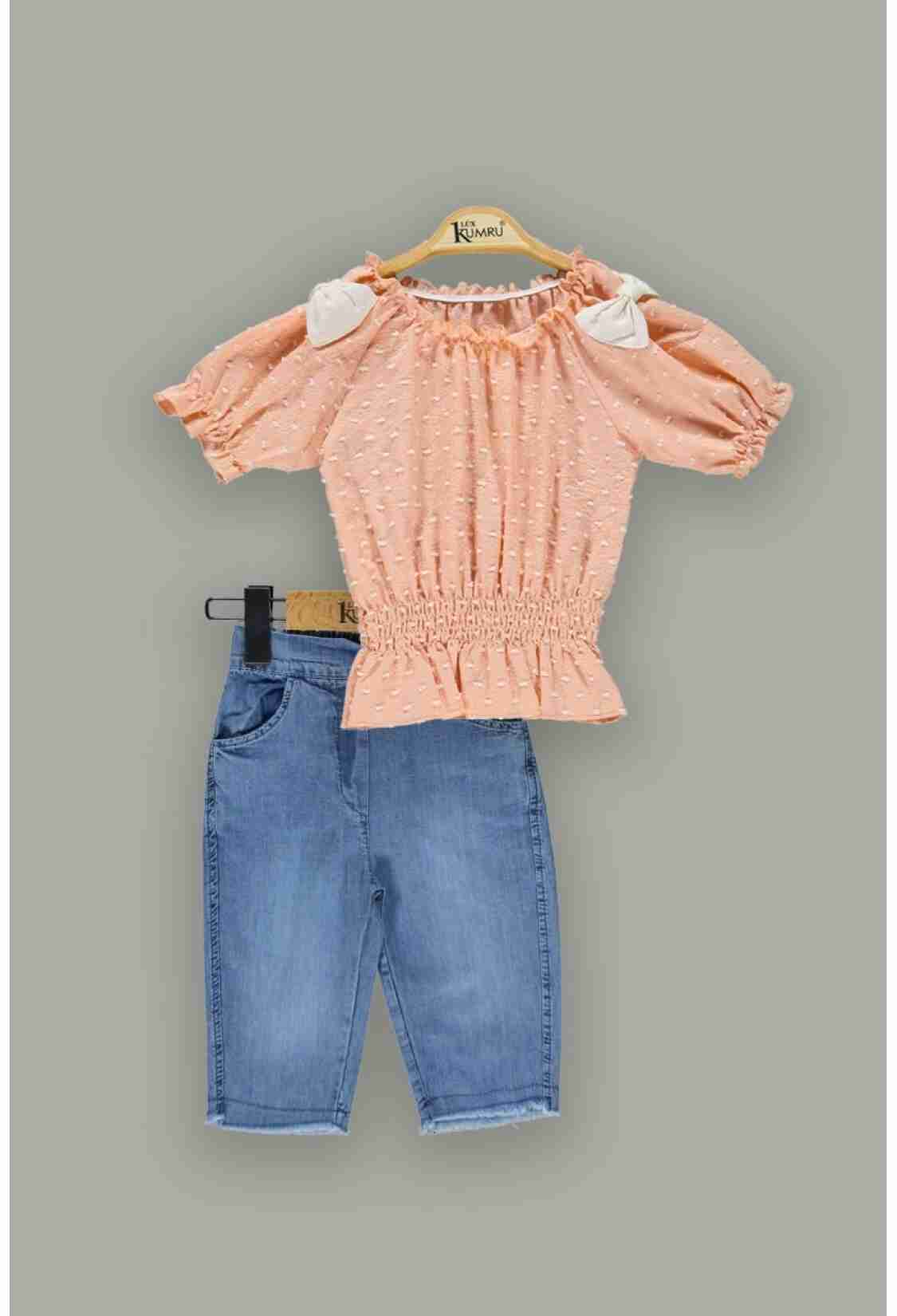 Girls' Tops - Toptan Kız Çocuk 2'li Puantiyeli Bluz ve Kot Şort Takım 2-5Y 1075-3803 - Brand: Kumru Bebe - Kids & Bby Clothes From TheBS Kids Turkey