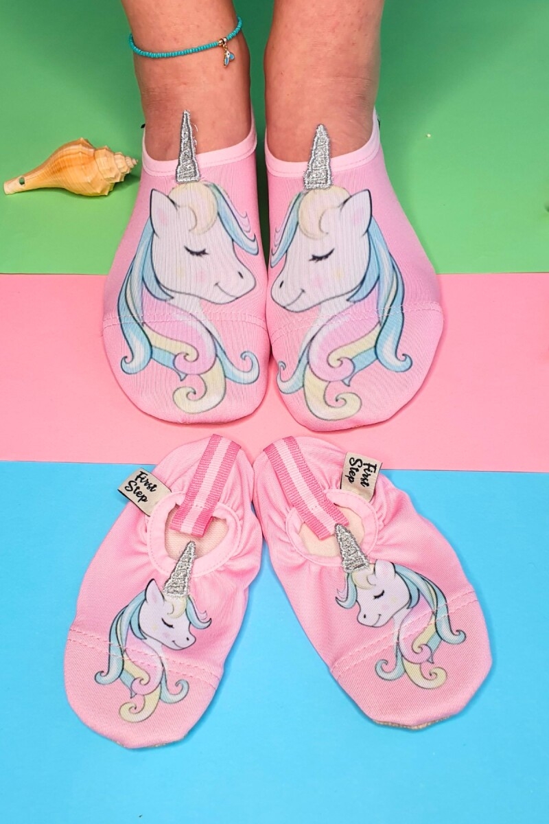 Girls' Shoes - Toptan Kız Çocuk Havuz Ayakkabısı 20-40 EU 2058-F-9012 - Brand: Firststep - Kids & Bby Clothes From TheBS Kids Turkey